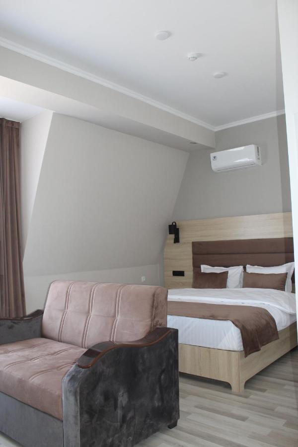 Hotel Shosh Modern Taschkent Exterior foto